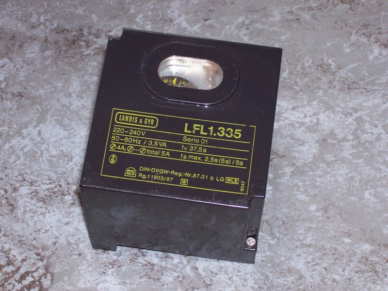 LFL 1.335 Landis & Gyr Control - Ignite heating spares